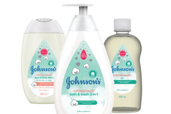 Kolekcija Johnson's izdelkov CottonTouch&trade; za nego novorojenčka